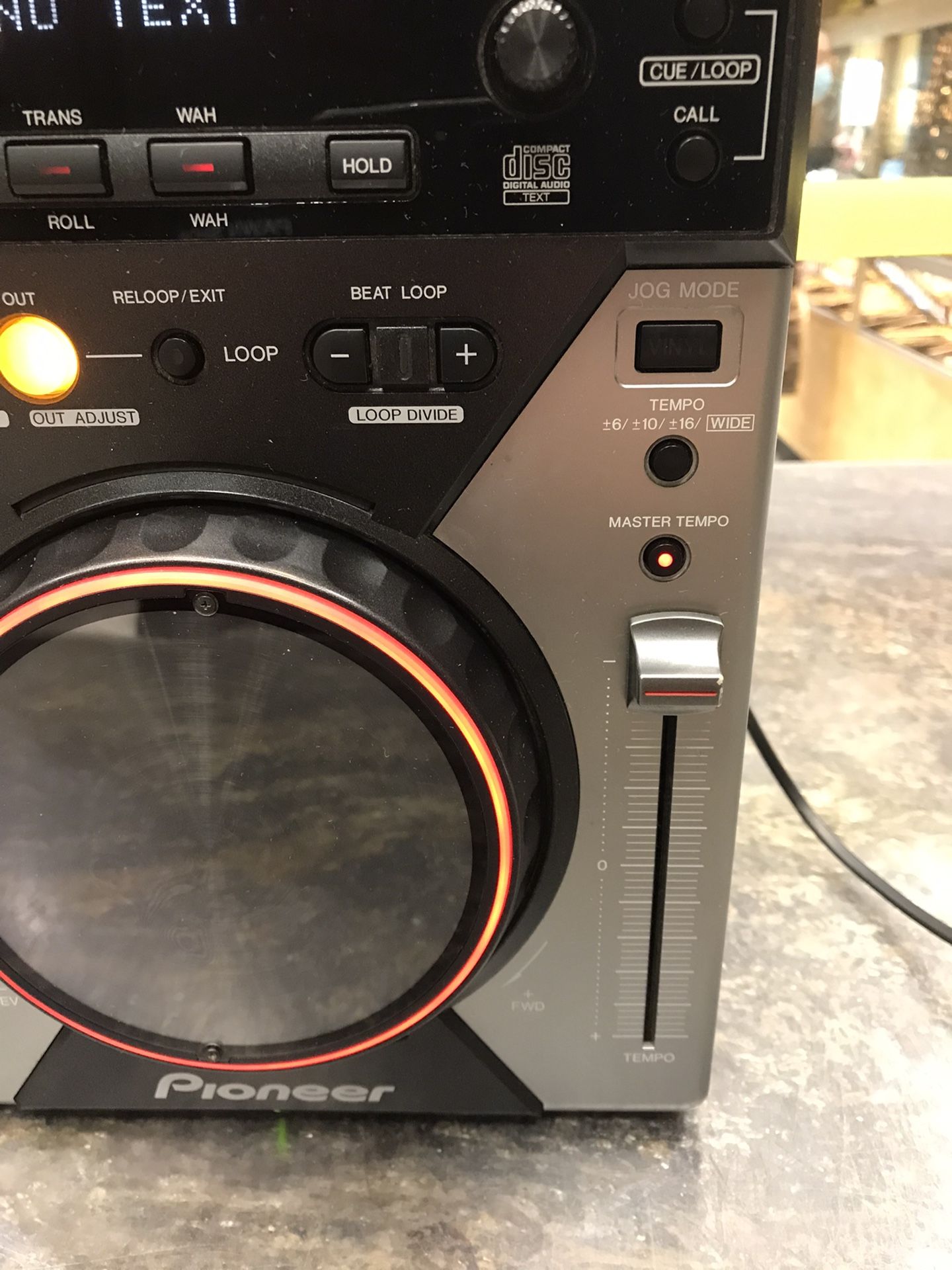 Pioneer CDJ-400 Digital CD Professional Media DJ Player with MP3