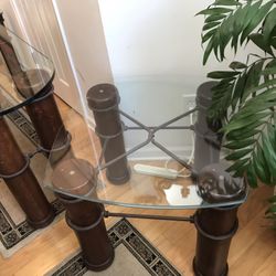Very Nice Heavy Oak Wood Coffee Table And Two Sides With Thick Glass Tops