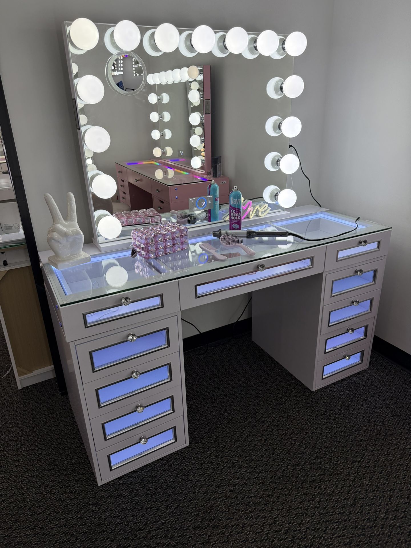 Luxury make Up Vanity With Bluetooth & RGB Lights