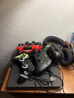Gamer headphone bundle