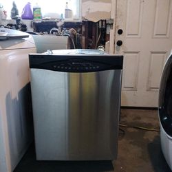 Maytag Stainless Dishwasher - Can Deliver 