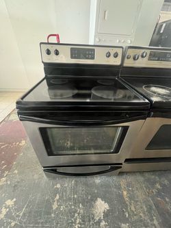 Stove Frigidaire 30”