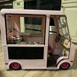 Our Generation Sweet Stop Ice Cream Truck - Pink .