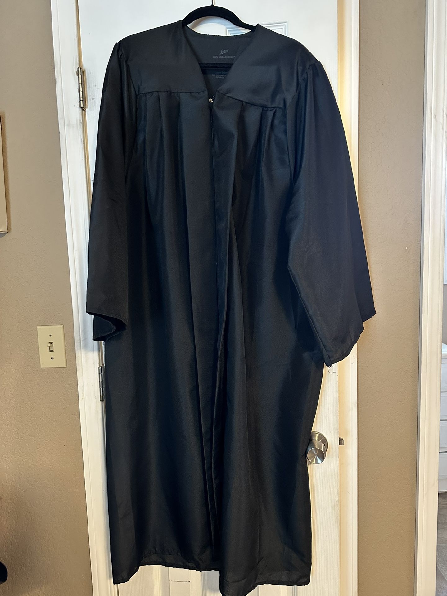 Graduation Gowns and Caps - Black