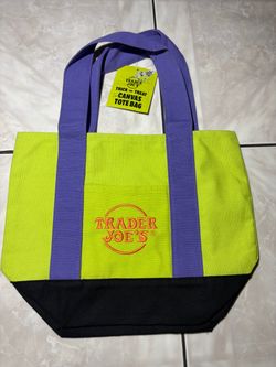Trader Joe’s tote bag (green/multi color)
