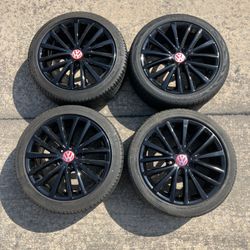 VW 17” Rims Set Gloss Black Colour 