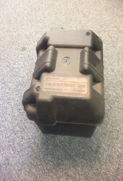 Attwood sea Guard battery case