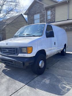 2005 Ford Econoline