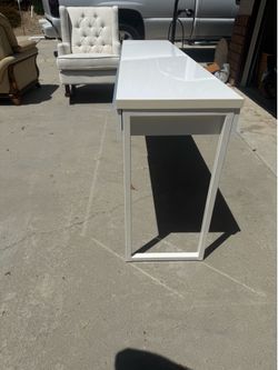 White Desk