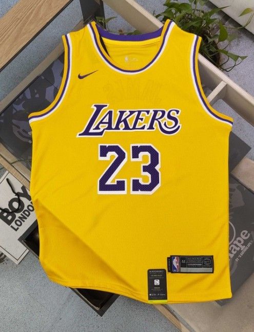 basketball uniform