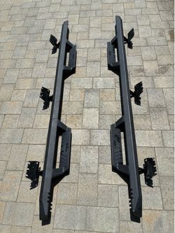 Running Boards 2020+ Ram 1500