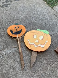 Wood Halloween yard stakes