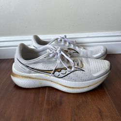 Saucony Endorphin Speed 3