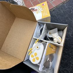 Breast pump & supplies