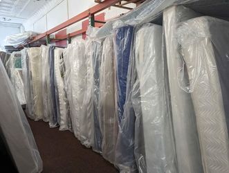 ​Ultra-Comfort Plush Mattress (Brand New in Plastic)
