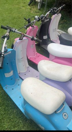 3 Kids Vespas for sale!!! $200