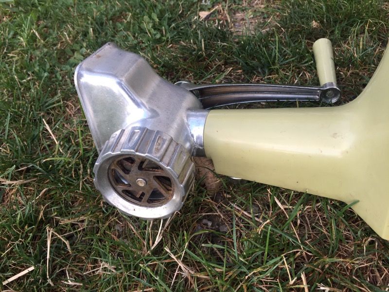 Meat grinder