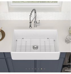 NEW Logmey 33" White Ceramic Farmhouse Sink (33x20) - Open Box
