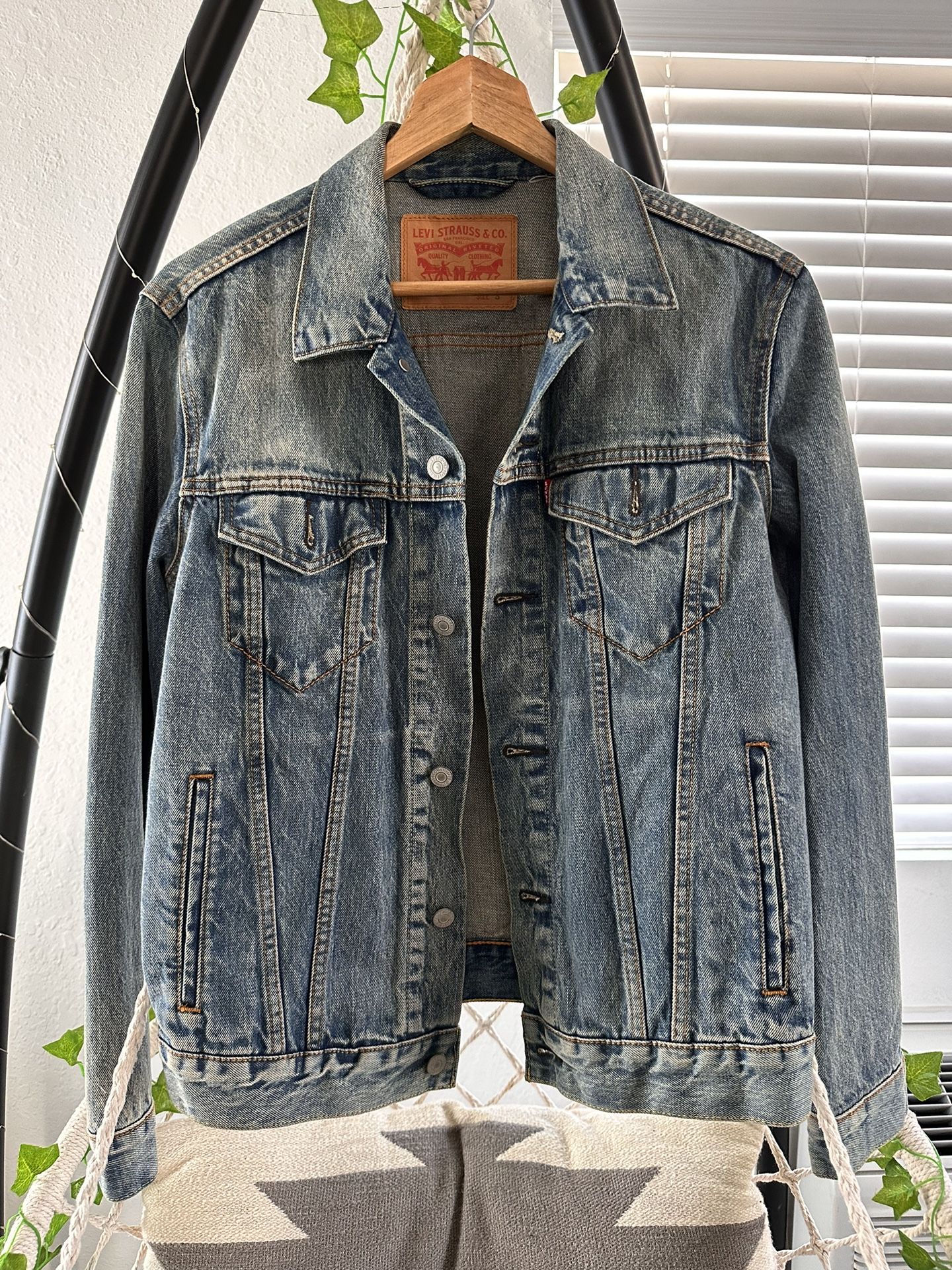 Levis Denim Jacket