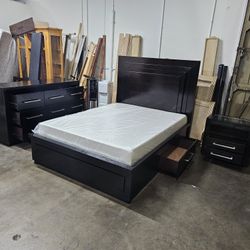 Queen Bedroom Set