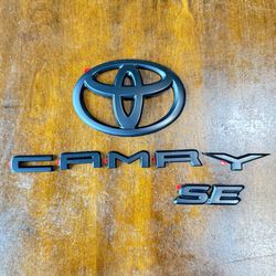 3 Pcs Black Decal For 2018-2024 Camry SE Model Blackout Emblems Overlay Kit