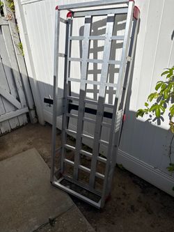 Aluminum Hitch Cargo Carrier – Lightweight Heavy-Duty Tow Hitch Rack
