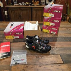 NEW SIDI Dominator FIT Women's Mountain Biking Shoes, 8.75/41