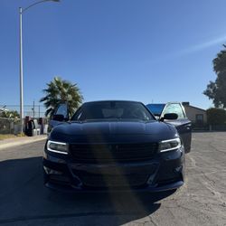 CHARGER SXT