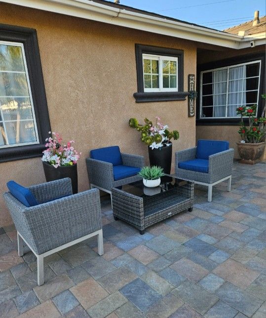 4pc Patio Set/Outdoor Furniture/conversation Set/Cash Only