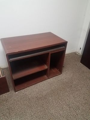 New And Used Computer Desks For In Bakersfield Ca Offerup Furniture For In Bakersfield Ca