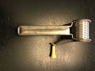 Kitchen utensils