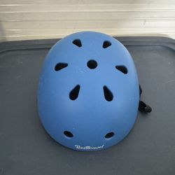Kids Helmet, Toddler Adjustable Kids Ages 3-8 Years Old Boys Girls Multi-Sports Safety  Location new port Richey 