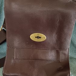 Mulberry Leather Crossbody Bag (The Gold Twist Lock On The Bag Is Broke So Please Look At All Pictures)