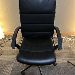 Black Leather Rolling Desk Chair 
