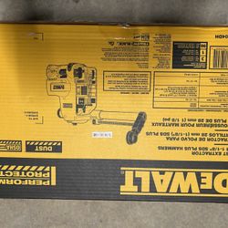 Dewalt Dust Extractor 