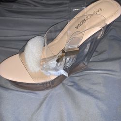 clear wedges size 11