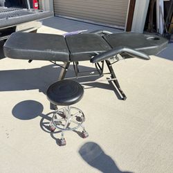 🎁MASSAGE TABLE WITH STOOL🎁