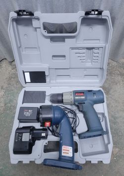 Ryobi 7.2V Cordless Drill and Flashlight Combo Kit
