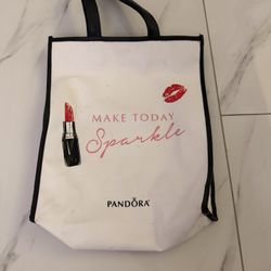 Pandora Bag 