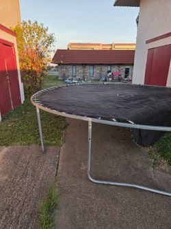 Trampoline 
