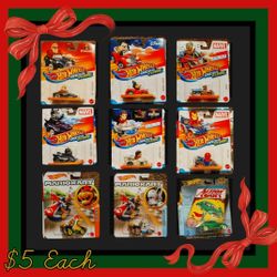 🎄🎁*NEW* HOT WHEELS🎁🎄