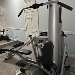 Universal  Body Building Equipment 