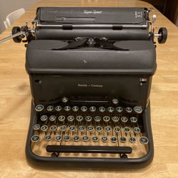 1947 Smith-Corona Super Speed Vintage Typewriter