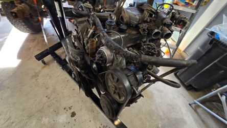 4.9 v6 engine parts