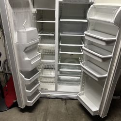 KENMORE 2 DOOR FRIDGE With Ice maker & water Dispenser 