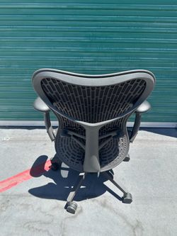 Brand New Herman Miller Mirra 2 Graphite Available Fully Loaded Ergonomic Office Chair Irvine