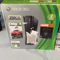 Xbox 360 250GB 