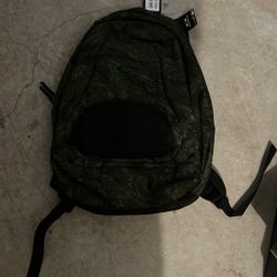 Oakley Tiger Mountain Camu Green Backpack 
