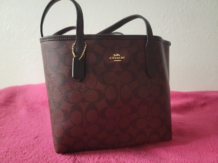 Coach Mini TOTE BAG LEATHER "C" MONOGRAM