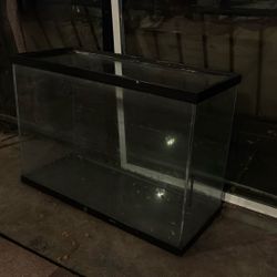 FREE!!! Fish Tank - About 64 Gallons 